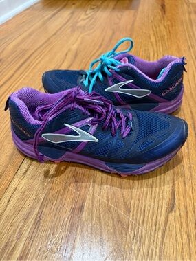 Brooks Women’s Navy and Purple Running Shoes